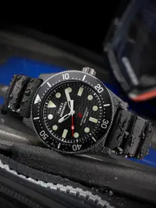 Timex Men Dial & Straps Analogue Watch TW2Y02200UJ