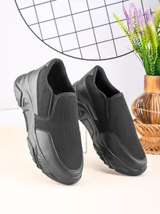 The Roadster Lifestyle Co. Women Running Walking Training Shoes