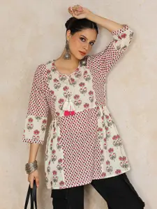 Varanga Floral Printed Thread Work Pure Cotton Thread Work Panelled Kurti