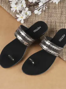 Metro Printed Block Sandals