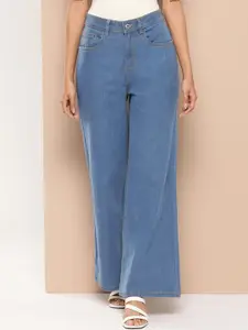 Aadvi Fashion Women Jean Straight Fit High-Rise Stretchable Jeans