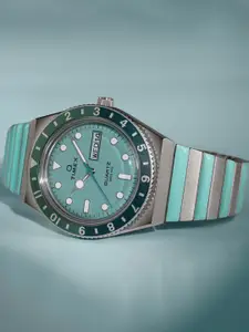 Timex Women Embellished Dial & Stainless Steel Bracelet Style Straps Analogue Watch TW2W87800UJ