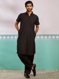 VASTRAMAY Men Regular Kurta with Patiala