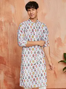 VASTRAMAY Men Floral Printed Sequinned Kurta