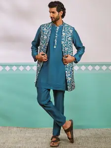 VASTRAMAY Men Embroidered Regular Kurta with Pyjamas
