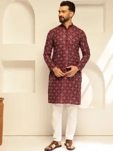 SOJANYA Men Floral Embroidered Regular Thread Work Kurta with Pyjamas