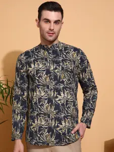 Anouk Men Geometric Printed Thread Work Kurta