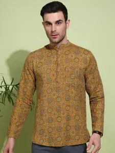 Anouk Men Geometric Printed Thread Work Kurta