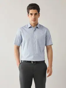 Arrow Men Classic Opaque Printed Formal Shirt