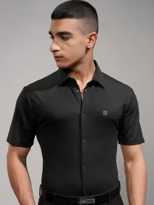 HIGHLANDER Men Comfort Slim Fit Opaque Casual Shirt