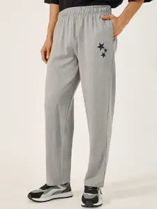 Styli Men Relaxed Fit Placement Print Open Hem Jogger