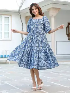 Janasya Women Blue Pure Cotton Floral Printed Tiered Dress