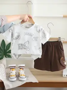 INCLUD Boys Printed T-shirt with Shorts