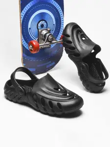 BERSACHE Men Clogs