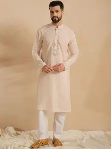 House of Pataudi Embellished Straight Kurta