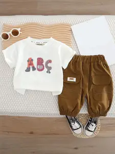 INCLUD Boys Printed T-shirt with Trousers