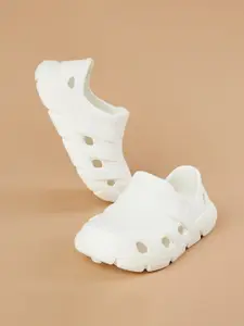 Fame Forever by Lifestyle Boys Rubber Slip-On