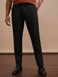 HIGHLANDER Men Comfort Slim Fit Trousers