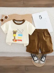 INCLUD Boys Printed T-shirt with Shorts