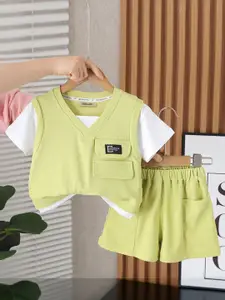 INCLUD Boys T-shirt with Shorts