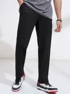 HIGHLANDER Men Relaxed Fit Knitted Trouser