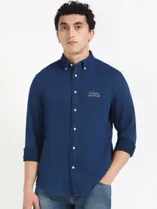Tommy Hilfiger Men Spread Collar Solid Cotton Casual Shirt