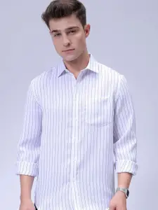 The Indian Garage Co Men Slim Fit Spread Collar Vertical Striped Casual Shirt
