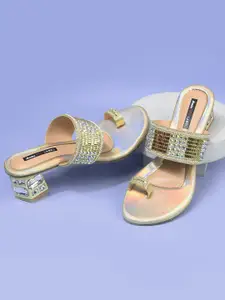 Bata Women Embellished Ethnic Block Sandals