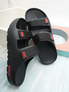 The Roadster Lifestyle Co Men Casual Sliders