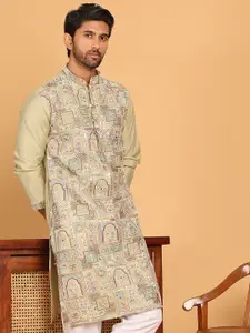 Jompers Floral Embroidered Mandarin Collar Silk Thread Work Straight Kurta