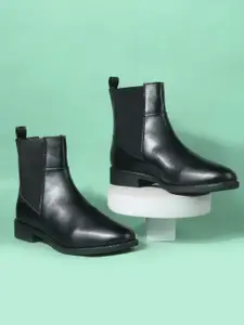 Bata Women Heeled Chelsea Boots