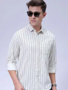 The Indian Garage Co Men Spread Collar Vertical Striped Casual Shirt