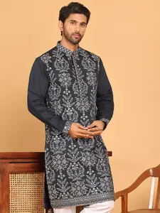 Jompers Floral Embroidered Mandarin Collar Silk Thread Work Straight Kurta