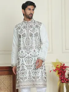 Jompers Floral Embroidered Mandarin Collar Silk Thread Work Straight Kurta