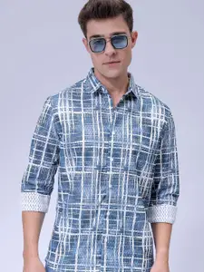 The Indian Garage Co Men Relaxed Fit Spread Collar Checked Casual Shirt