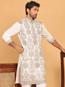 Jompers Floral Embroidered Mandarin Collar Silk Thread Work Straight Kurta