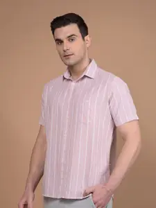 Crimsoune Club Men Classic Fit Spread Collar Vertical Striped Cotton Casual Shirt