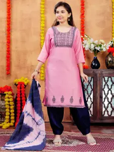 Sangria Girls Red Floral Printed Round Neck Pure Cotton Straight Kurta