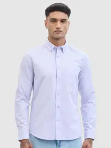 Snitch Men Smart Fit Button-Down Collar Solid Cotton Casual Shirt