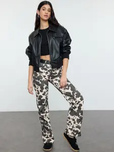 Trendyol Women Mildly Distressed Jeans