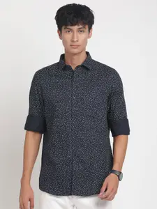 Turtle Men Standard Slim Fit Spread Collar Floral Printed Cotton Casual Shirt