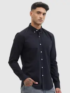 Snitch Men Smart Fit Button-Down Collar Solid Cotton Casual Shirt