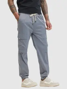 Snitch Men Smart Slim Fit Mid-Rise Cargos