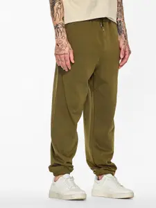 Snitch Men Pure Cotton Mid Rise Joggers