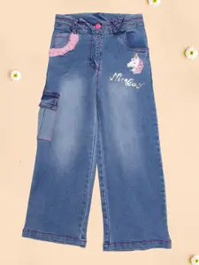 CUTECUMBER Girls Relaxed Fit  Light Fade Stretchable Bootcut Jeans