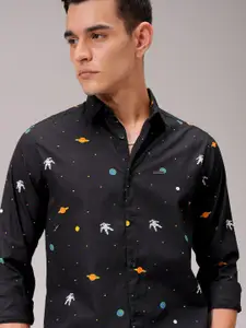 The Indian Garage Co Men Standard Slim Fit Conversational Printed Cotton Casual Shirt