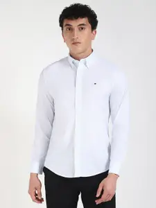 Tommy Hilfiger Men Button-Down Collar Geometric Printed Cotton Casual Shirt