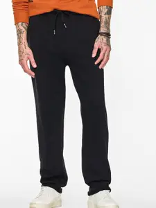 Snitch Men Relaxed Fit Mid Rise Pure Cotton Track Pants