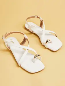 Ginger by Lifestyle Women One Toe Flats