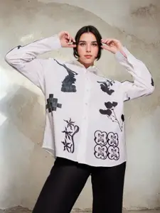 DressBerry Women Floral Opaque Printed Casual Shirt